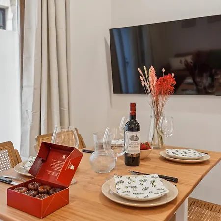 Apartment Lavie Maison & Hot Tub