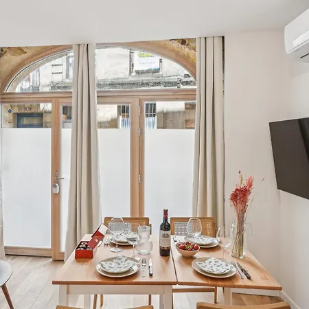 Apartment Lavie Maison & Hot Tub *
