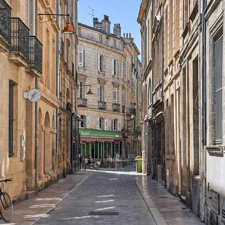 Lavie Maison & Hot Tub Bordeaux